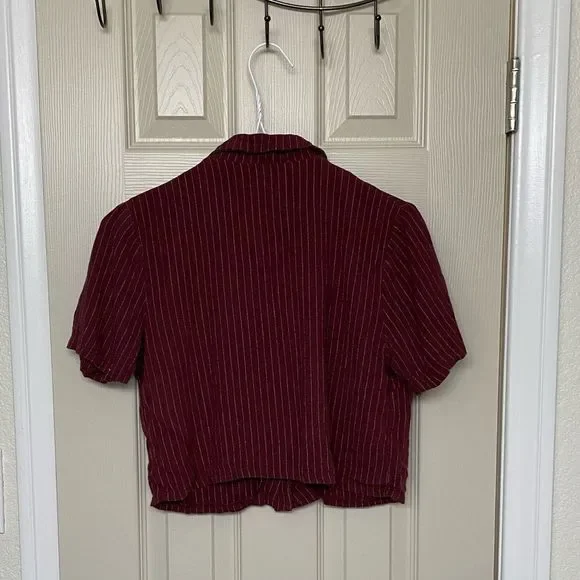 LA hearts - burgundy shirt sleeve striped button up blouse - Picture 2 of 2